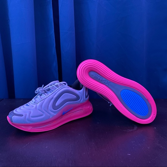 Nike Shoes - Nike Air Max 720 White/Pink Women's Size 6